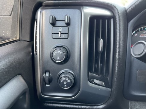 Used 2017 Chevrolet Silverado 1500 LT w/ All Star Edition image 22