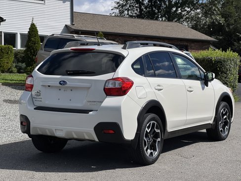 Used 2016 Subaru Crosstrek 2.0i Premium w/ Moonroof Package image 3