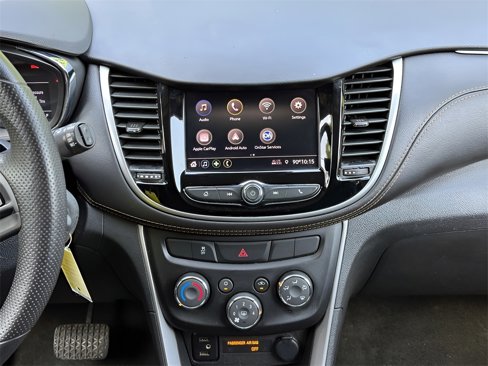 Used 2021 Chevrolet Trax LT image 14