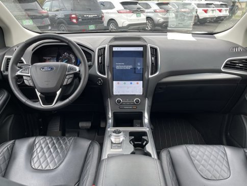 Used 2024 Ford Edge Titanium w/ Equipment Group 301A image 6