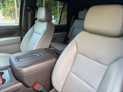 Certified 2021 GMC Yukon SLT w/ SLT Premium Package image 10
