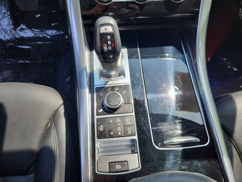 Used 2014 Land Rover Range Rover Sport HSE image 16