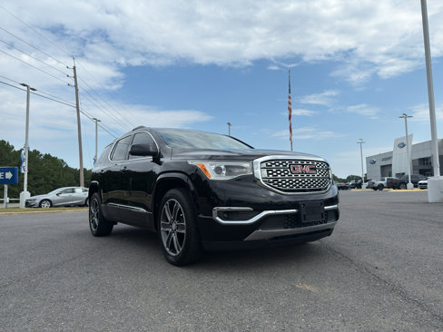 Used 2019 GMC Acadia Denali w/ Technology Package image 9