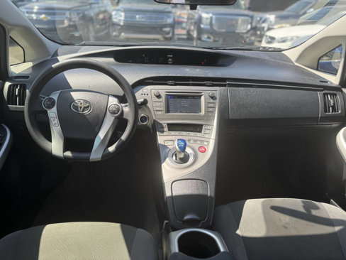 Used 2013 Toyota Prius Two image 11