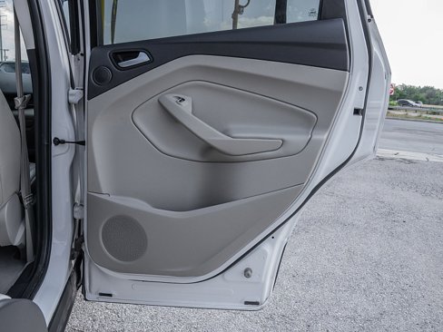 Used 2016 Ford Escape Titanium image 14