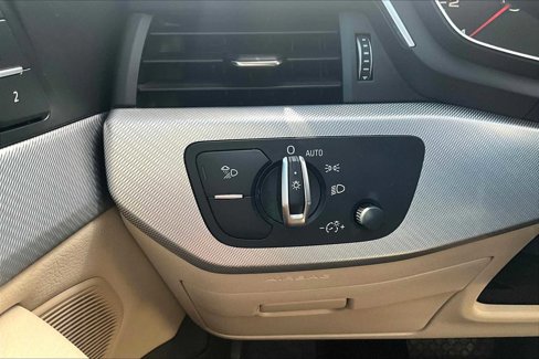 Used 2018 Audi A4 2.0T Premium Plus image 35