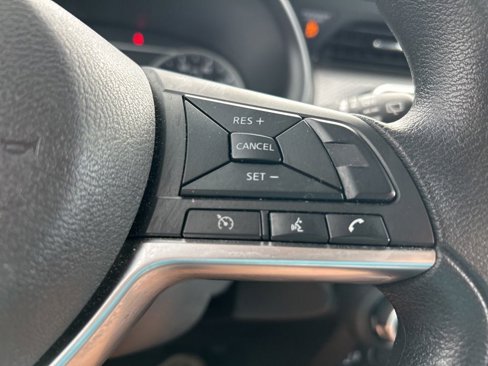 Used 2019 Nissan Kicks SV image 20