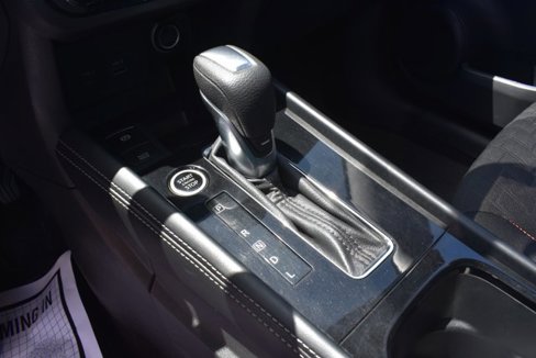 Used 2023 Nissan Kicks SR image 27