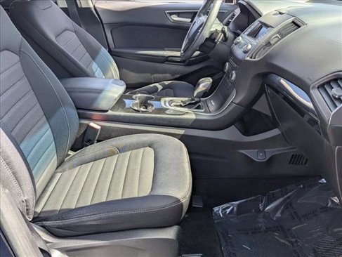 Used 2017 Ford Edge SE w/ Cargo Accessory Package image 14