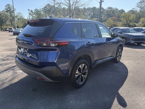 Used 2023 Nissan Rogue SV image 6