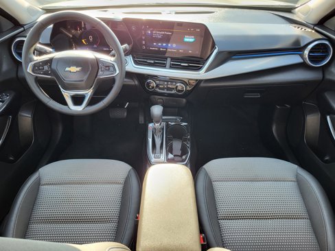Used 2024 Chevrolet Trax LT w/ Driver Confidence Package image 14