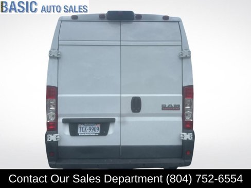 Used 2018 RAM ProMaster 2500 w/ Interior Convenience Group image 6