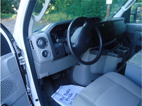 Used 2013 Ford E-250 and Econoline 250 image 13