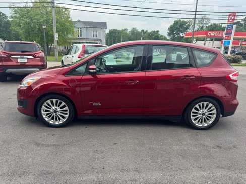 Used 2017 Ford C-MAX Energi SE w/ Cold Weather Package image 7