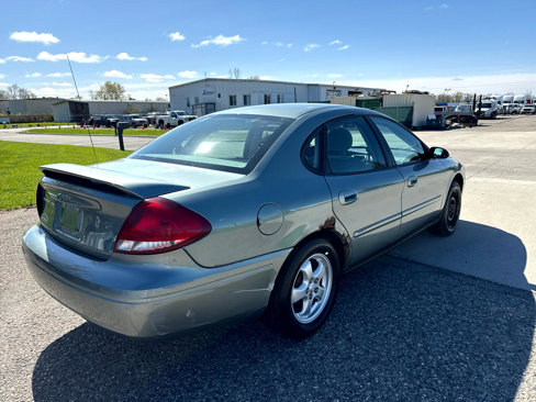 Used 2007 Ford Taurus SE image 5