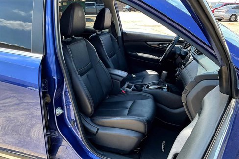 Used 2018 Nissan Rogue SL image 8