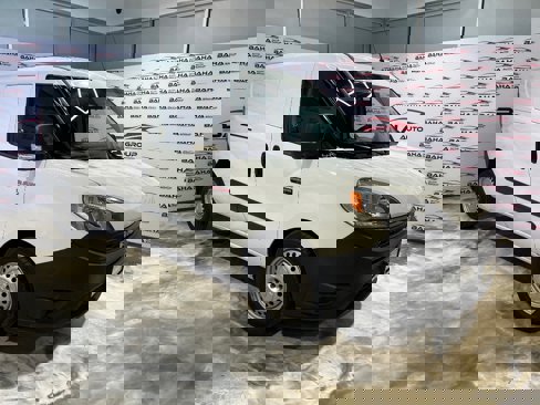 Used 2019 RAM ProMaster City Tradesman image 4