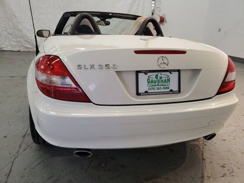 Used 2008 Mercedes-Benz SLK 350 image 5
