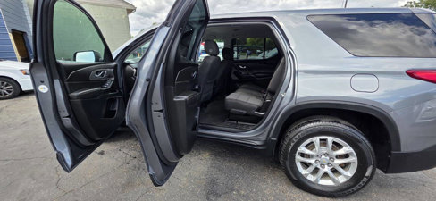 Used 2019 Chevrolet Traverse LS image 8