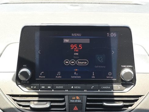 Used 2022 Nissan Altima 2.5 SV w/ SV Premium Package image 28