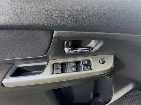 Used 2015 Subaru Impreza 2.0i Premium image 15