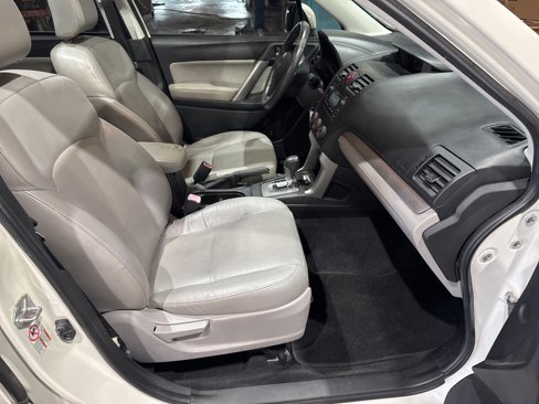 Used 2015 Subaru Forester 2.5i Limited image 30