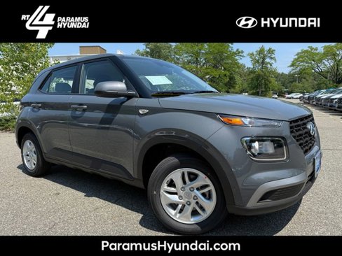 New 2025 Hyundai Venue SE image 1
