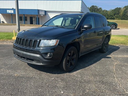 Used 2014 Jeep Compass Sport w/ Power Value Group image 1
