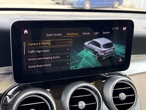 Certified 2021 Mercedes-Benz GLC 300 image 22