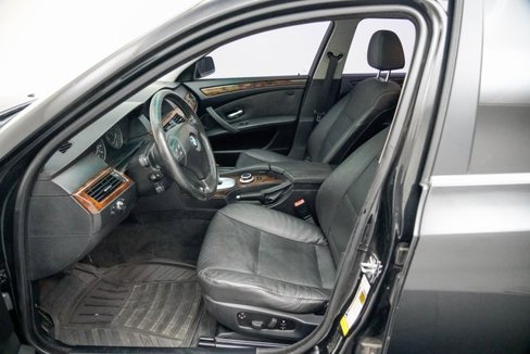 Used 2008 BMW 528xi Sedan image 23