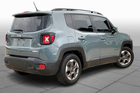 Used 2017 Jeep Renegade Latitude image 13