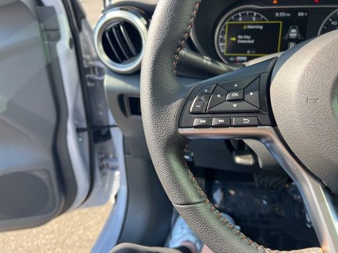 New 2025 Nissan Versa SR image 12