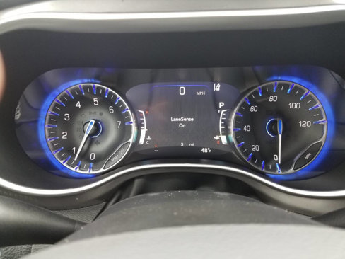 New 2025 Chrysler Pacifica Select image 32