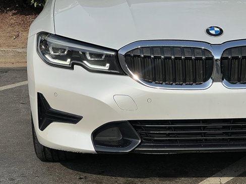 Used 2019 BMW 330i Sedan image 4