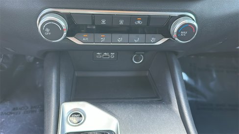 Used 2022 Nissan Altima 2.5 SV image 26