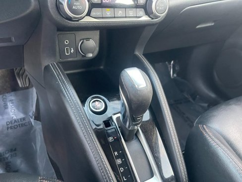 Used 2019 Nissan Kicks SR w/ SR Premium Package image 22
