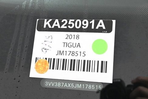 Used 2018 Volkswagen Tiguan SEL image 35