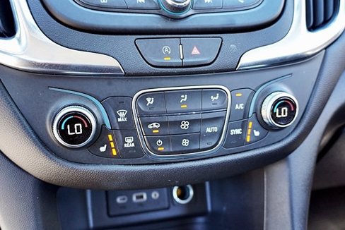 Used 2024 Chevrolet Equinox LT image 29