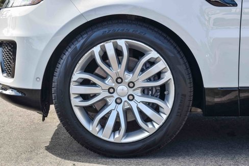 Used 2018 Land Rover Range Rover Sport Supercharged image 12
