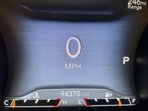 Used 2019 Jeep Cherokee Limited image 28