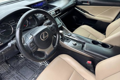 Used 2018 Lexus IS 300 F Sport image 12