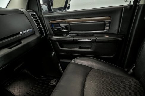 Used 2014 RAM 1500 Laramie w/ Convenience Group image 26