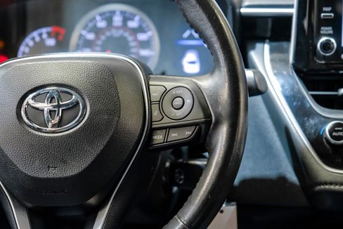 Used 2021 Toyota Corolla SE image 28