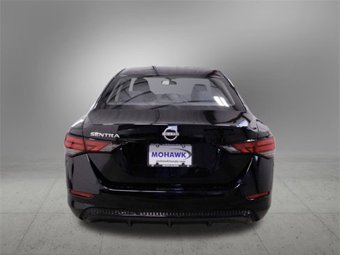 Used 2024 Nissan Sentra S image 5