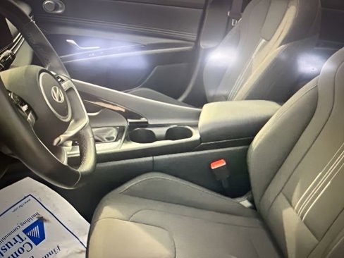 Used 2024 Hyundai Elantra SEL w/ Convenience Package image 12