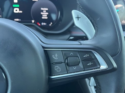 Used 2024 Dodge Hornet R/T image 17