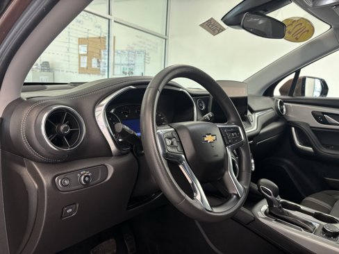 Certified 2023 Chevrolet Blazer LT w/ Driver Confidence Package image 8