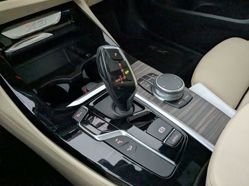 Used 2019 BMW X3 xDrive30i w/ Premium Package image 32