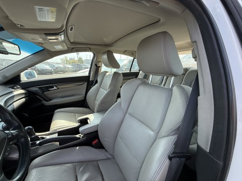 Used 2013 Acura TL SH-AWD image 4
