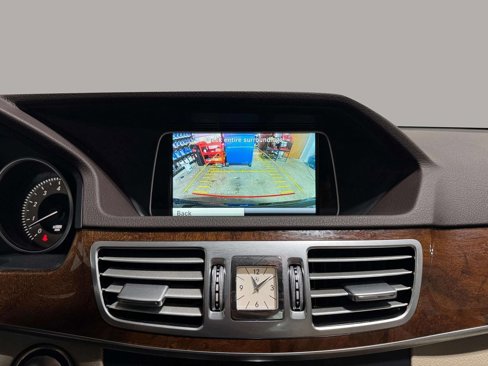 Used 2015 Mercedes-Benz E 350 4MATIC Sedan image 15